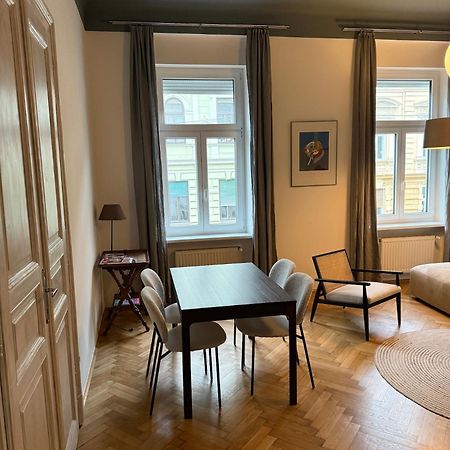 Premium Apartment In Altstadtnaehe Graz Exterior foto